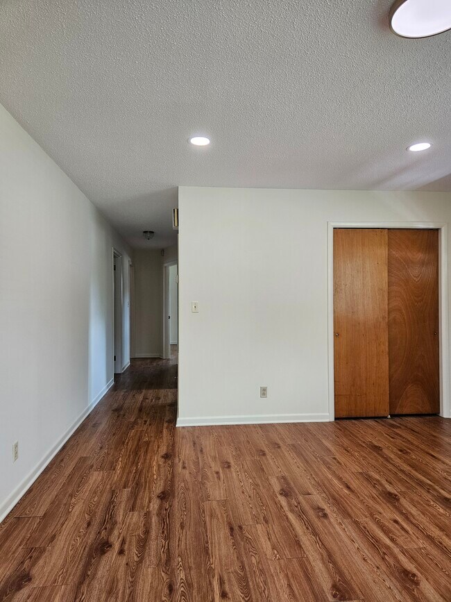 303 S Germantown Rd Unit A
