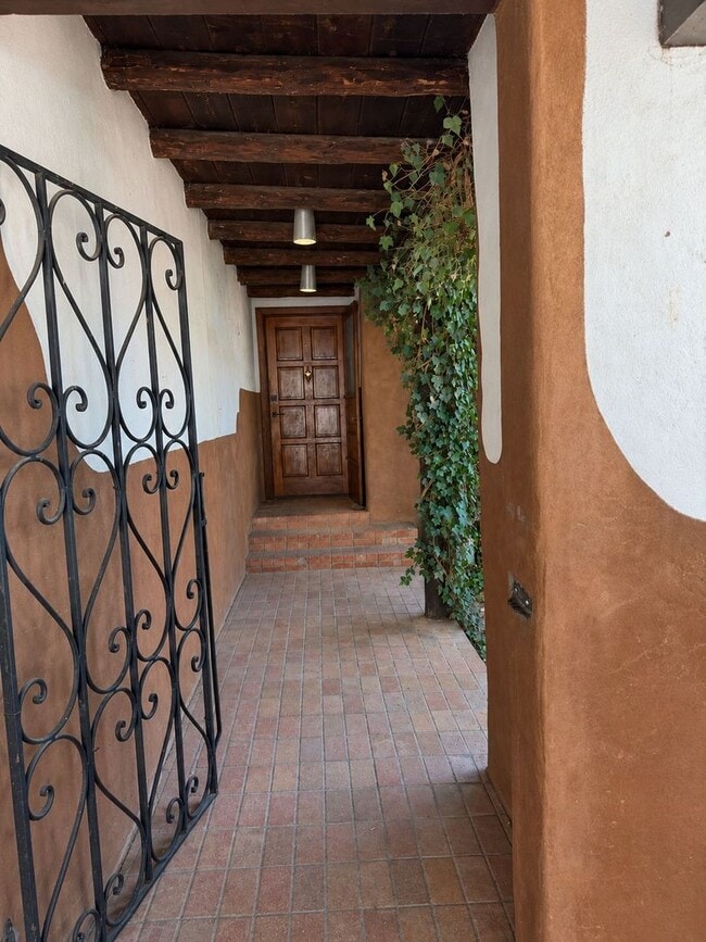 Photo - 641 Garcia St