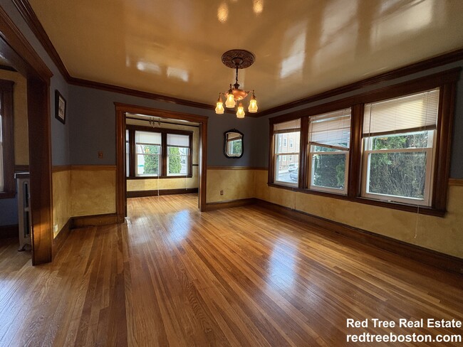 Building Photo - 155-157 Hillside St. Unit 2