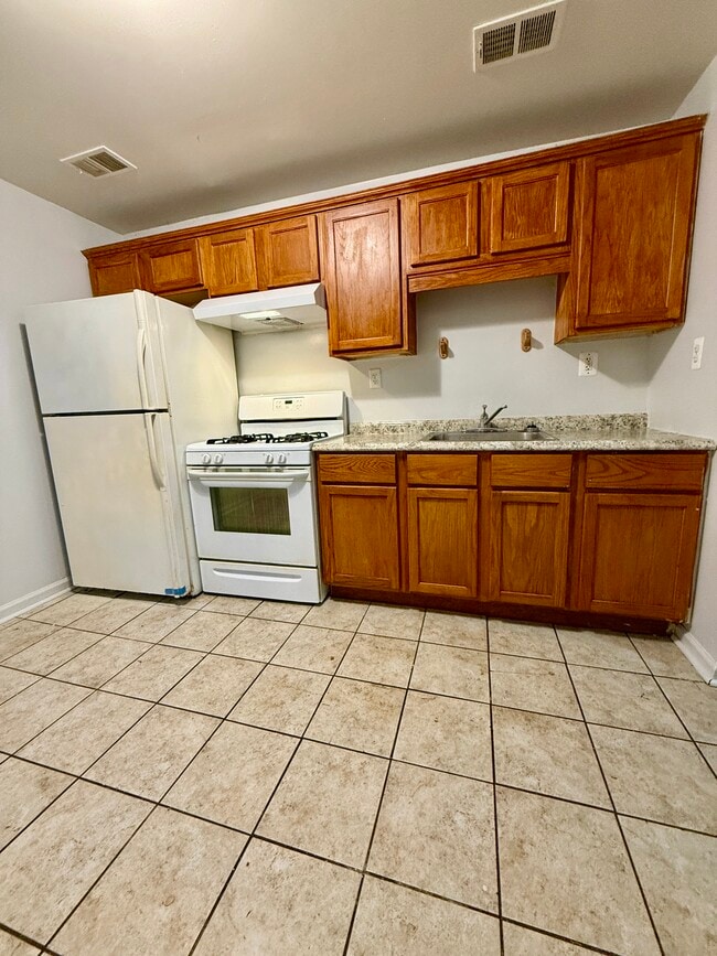 Photo - 31543 Alpena Ct Unidad 31543