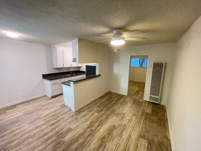 Photo - 25 Navy St Unidad 4