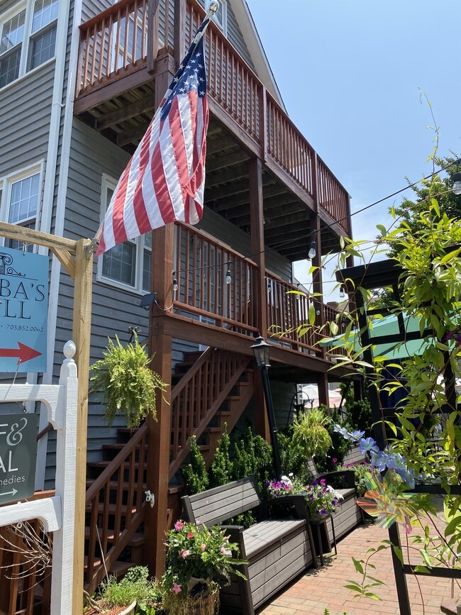 Photo - 199 Union St