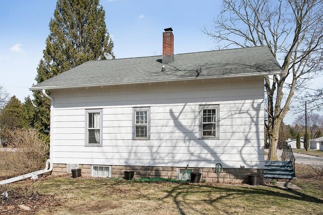 Photo - 705 N 5th Ave