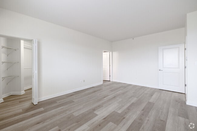 2BR, 2BA - 1,377SF - Primary Bedroom