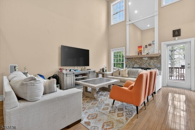 Photo - 70 Winged Foot Dr