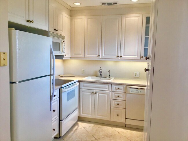 Photo - 336 Brighton H