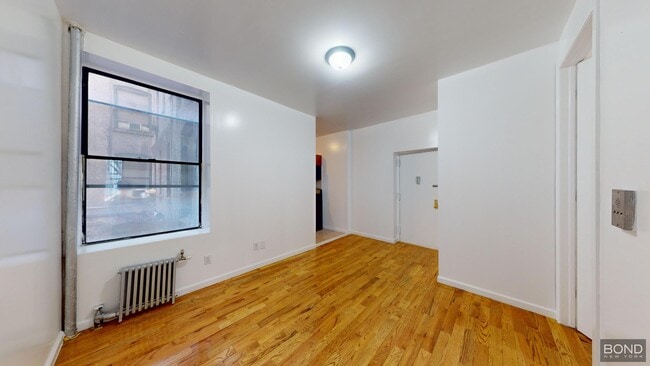 Building Photo - 364 South First Street Unit 33 Rental