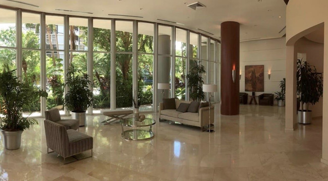 Building Photo - 2475 Brickell Ave Unit 1206 Rental