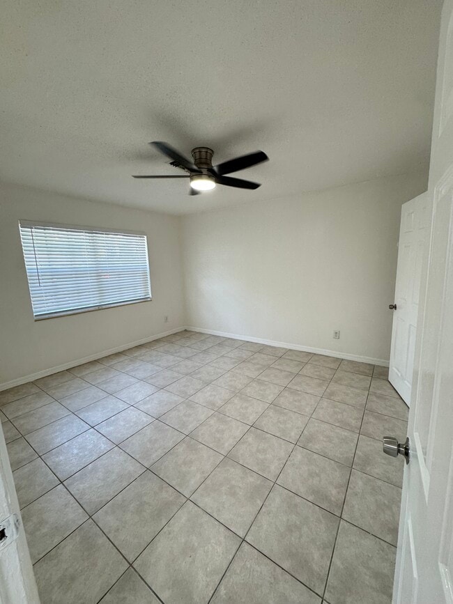 Photo - 4757 Myrtle Dr