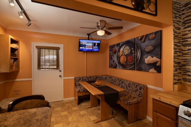 Breakfast Nook