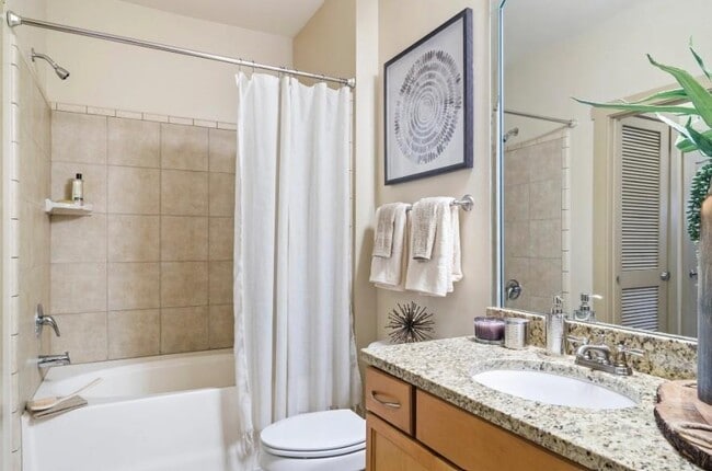 Photo - 1740 Century Cir NE Unit 1306