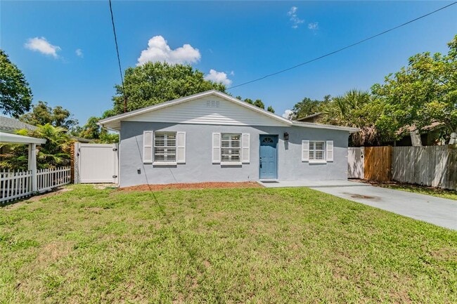 Photo - 3611 Anderson Ave