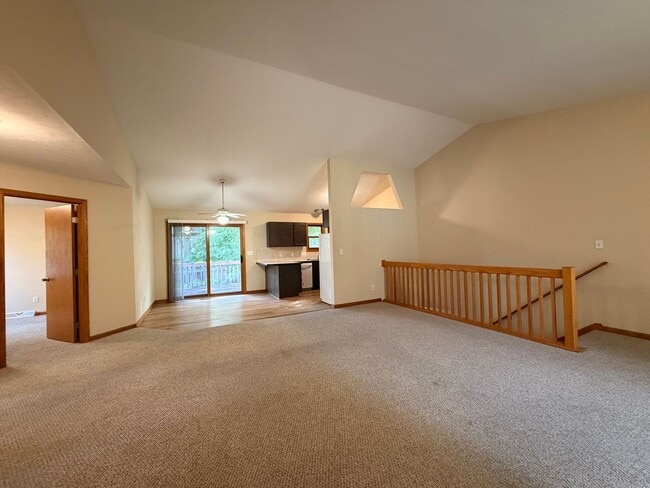 2306 Breton Rd SE