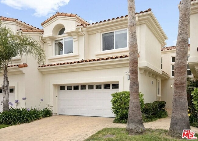 Building Photo - 6471 Zuma View Pl Unit 151 Rental