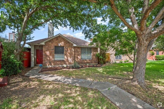 Building Photo - 805 Black Locust Drive West Rental