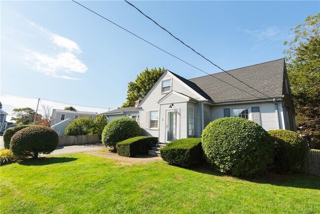 Photo - 8 Fenner Ave