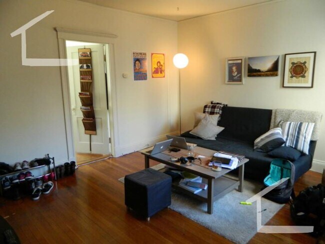 Photo - Great 1 bedroom Available NOW! (Fenway)