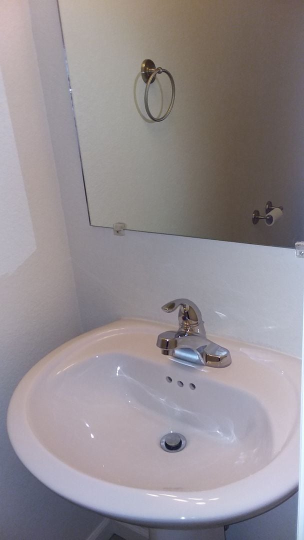 Photo - 3 Bedroom 2.5 Bathroom Townhouse in Saddle Ridge!!!