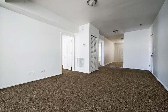 Photo - 6715 S Dorchester