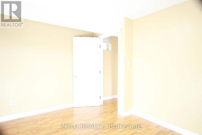 Photo - 75 West Park Ave