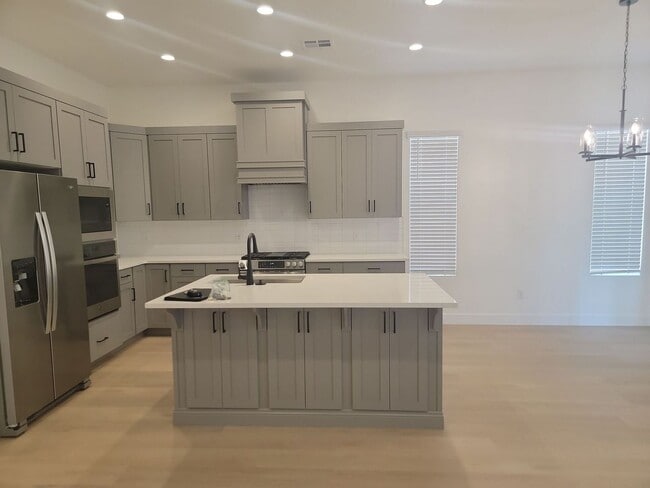 Bright and Spacious NEW 3 Bedroom Home! - Bright and Spacious NEW 3 Bedroom Home!