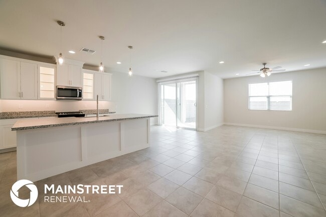 Photo - 8712 S 69th Dr