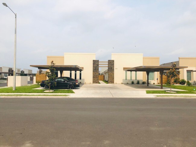 Photo - Reserve at Canton