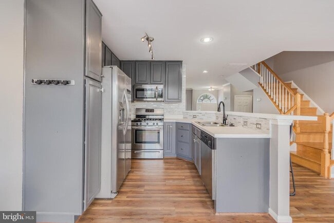 Photo - 405 Hatchers Run Ct