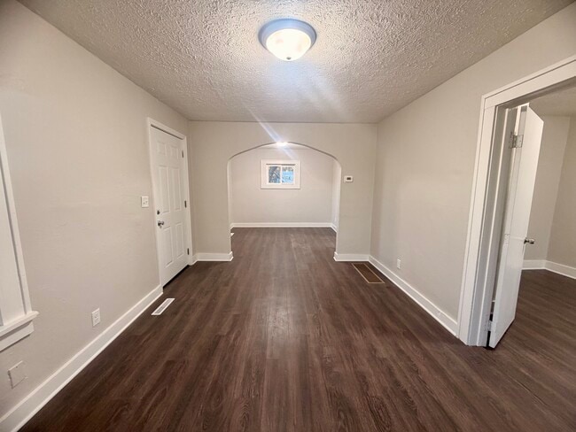 Photo - 1226 Shakespeare Ave