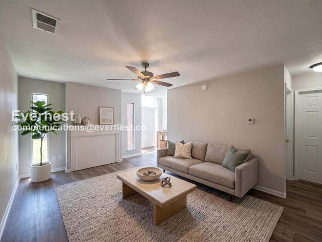 Photo - 1664 Joy Blvd