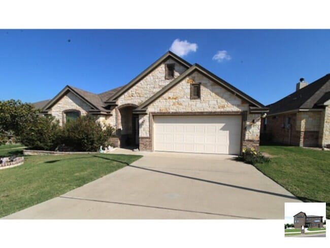 Building Photo - 2517 Nolan Creek St