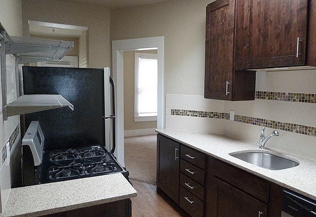 Photo - 90 Washington