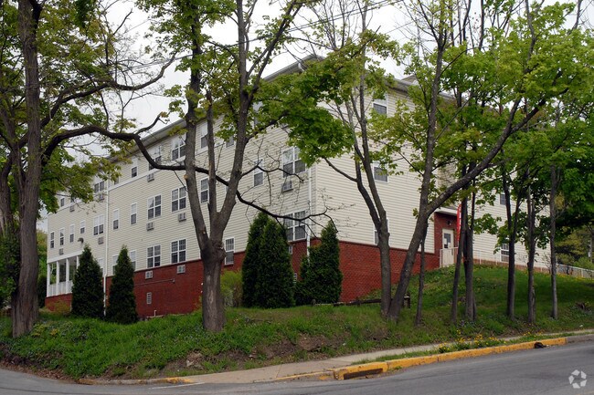 Photo - Belmont Knoll