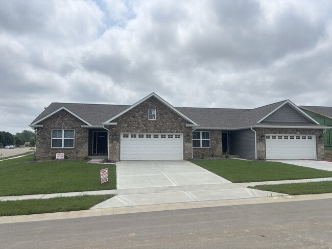 Building Photo - 5940 Arrow Ridge Rd Unit 130