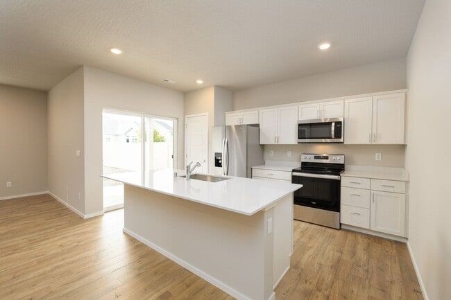 Photo - Modern One-Level Rancher South Spokane Valley Community - Elk Meadow Estate