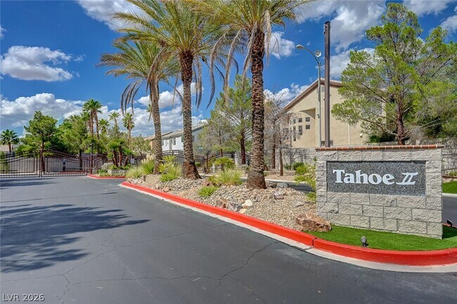 Photo - 4344 Tall Tree St