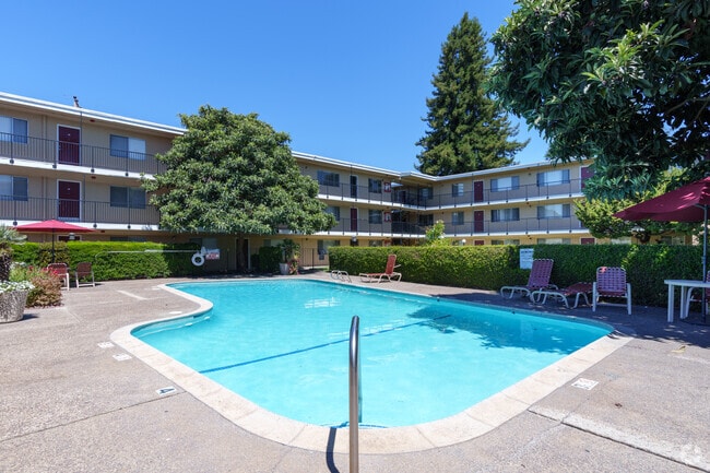 Building Photo - Metro Park Apartment Homes