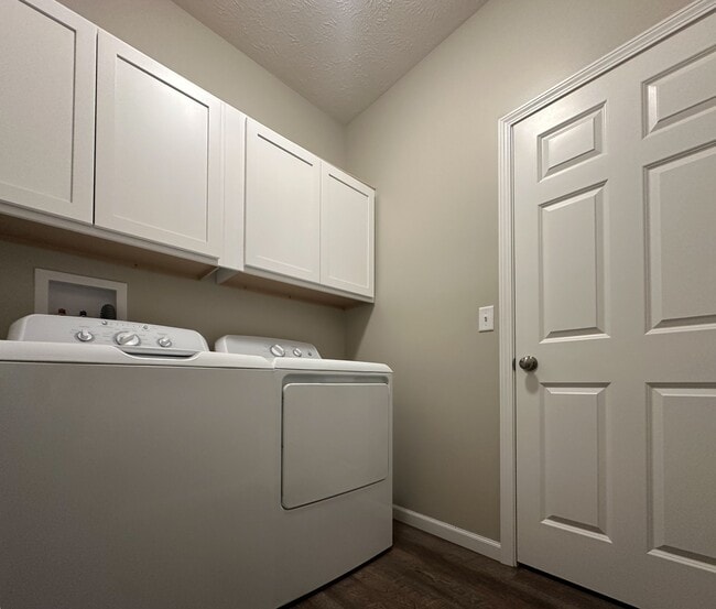 Photo - 4336 Dawn St