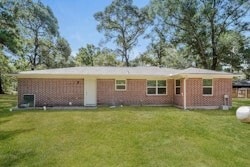 Building Photo - 19188 Oakdale Ct