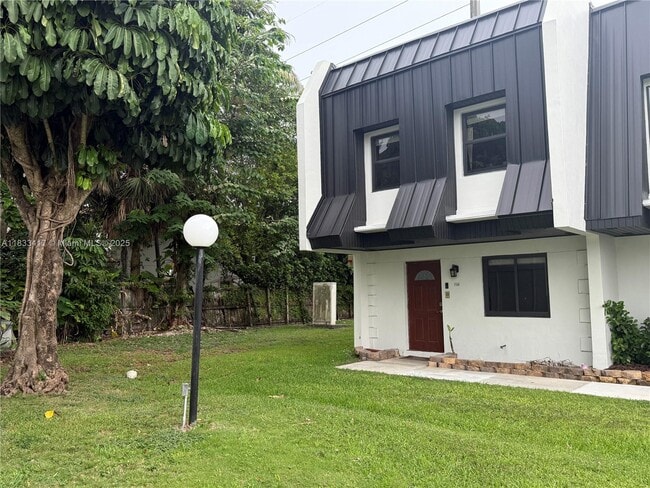 Photo - 6667 Miller Dr