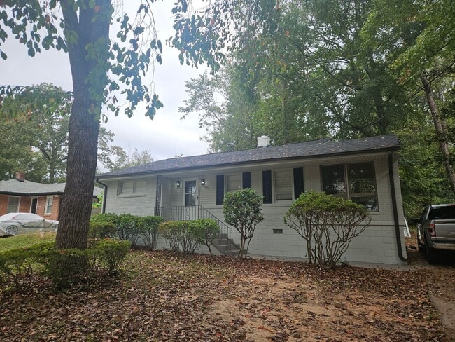 Building Photo - Smyrna Heights Bungalow
