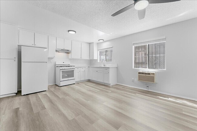 Photo - 2919 Baldwin St Unidad C