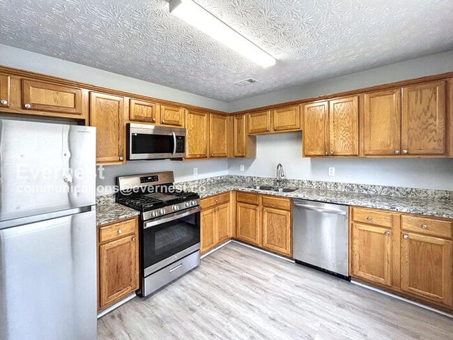 Photo - 1194 Stoneham Ct