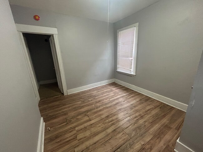 43 Hurlburt St Unit 1