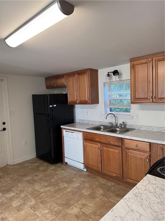 Photo - 1938 Main St NW