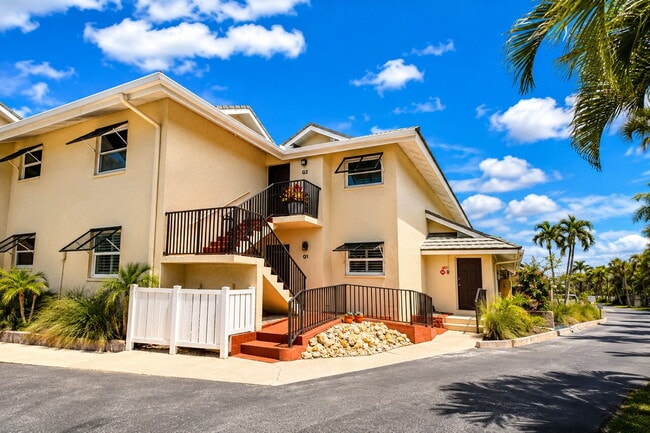 Photo - Meticulous Gulf front condo with unobstructed views of the clear blue water.