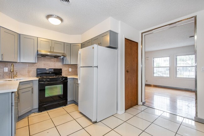 Photo - 553 Ocean Ave