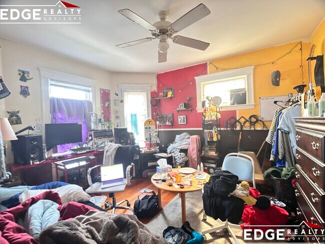 Photo - 10 Mapleton St Unit 1