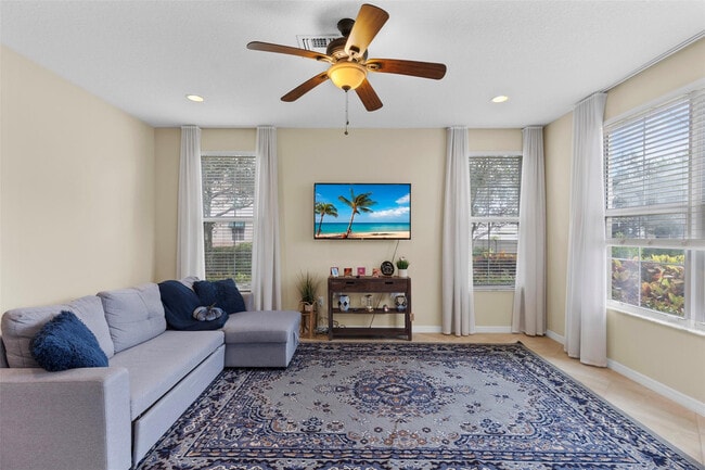 Photo - 5224 SW 77th Way