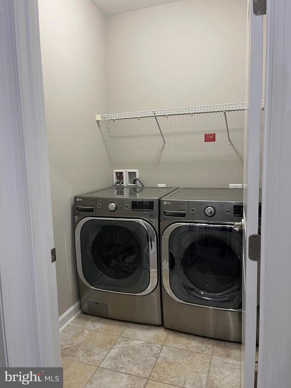 Photo - 21285 Park Grove Terrace